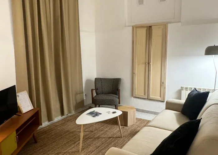Pietra Apartment 2 , Colosseo